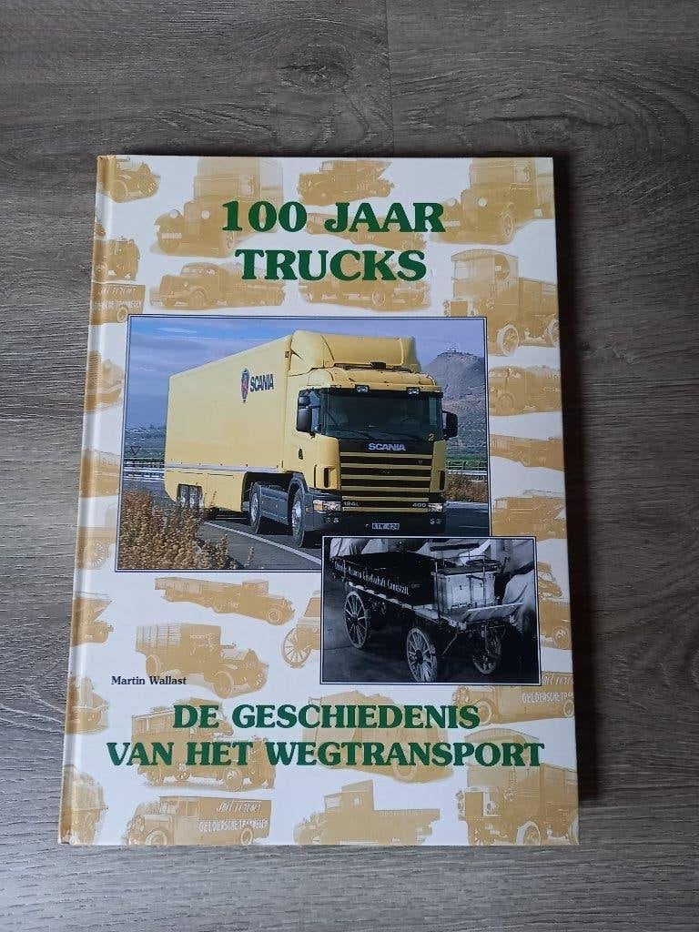 boek 100 jaar trucks, Ophalen of Verzenden, Gelezen, Tractor en Landbouw