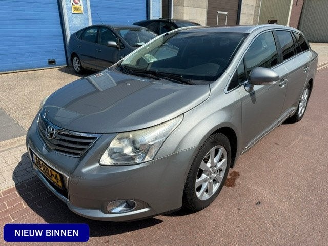 Toyota Avensis wagon 1.8 VVTi Executive Business 2010 LEER +, Auto's, 15 km/l, 4 cilinders, Grijs, 1600 kg