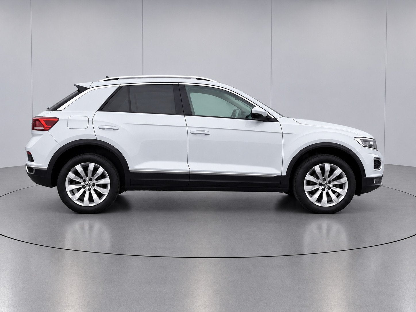 Volkswagen T-Roc 1.5 TSI Sport/Navi/camera/automaat, Stof, 4 cilinders, 150 pk, Wit