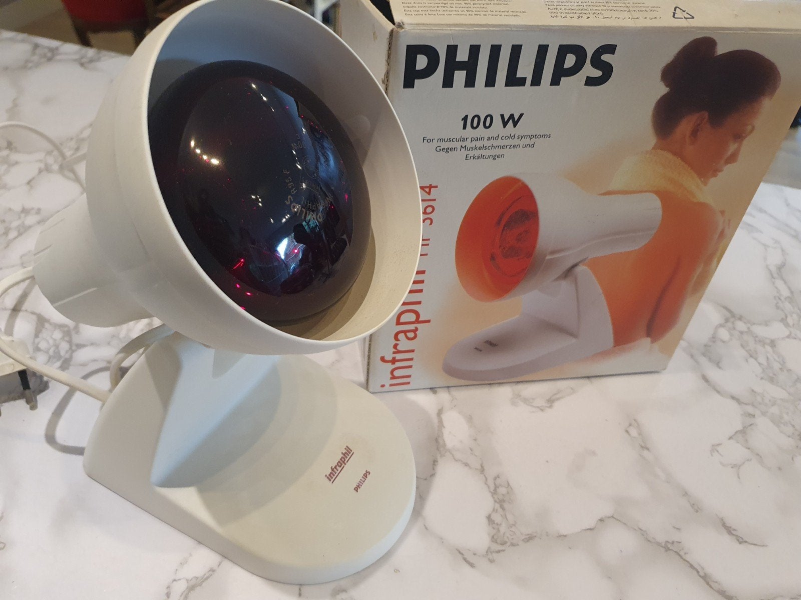 Philips Infrarood Warmtelamp Infraraphil HP 3614, Witgoed en Apparatuur, Persoonlijke-verzorgingsapparatuur, Philips Consumer Lifestyle B.V., High Tech Campus 5, 5656 AE Eindhoven, Nederland