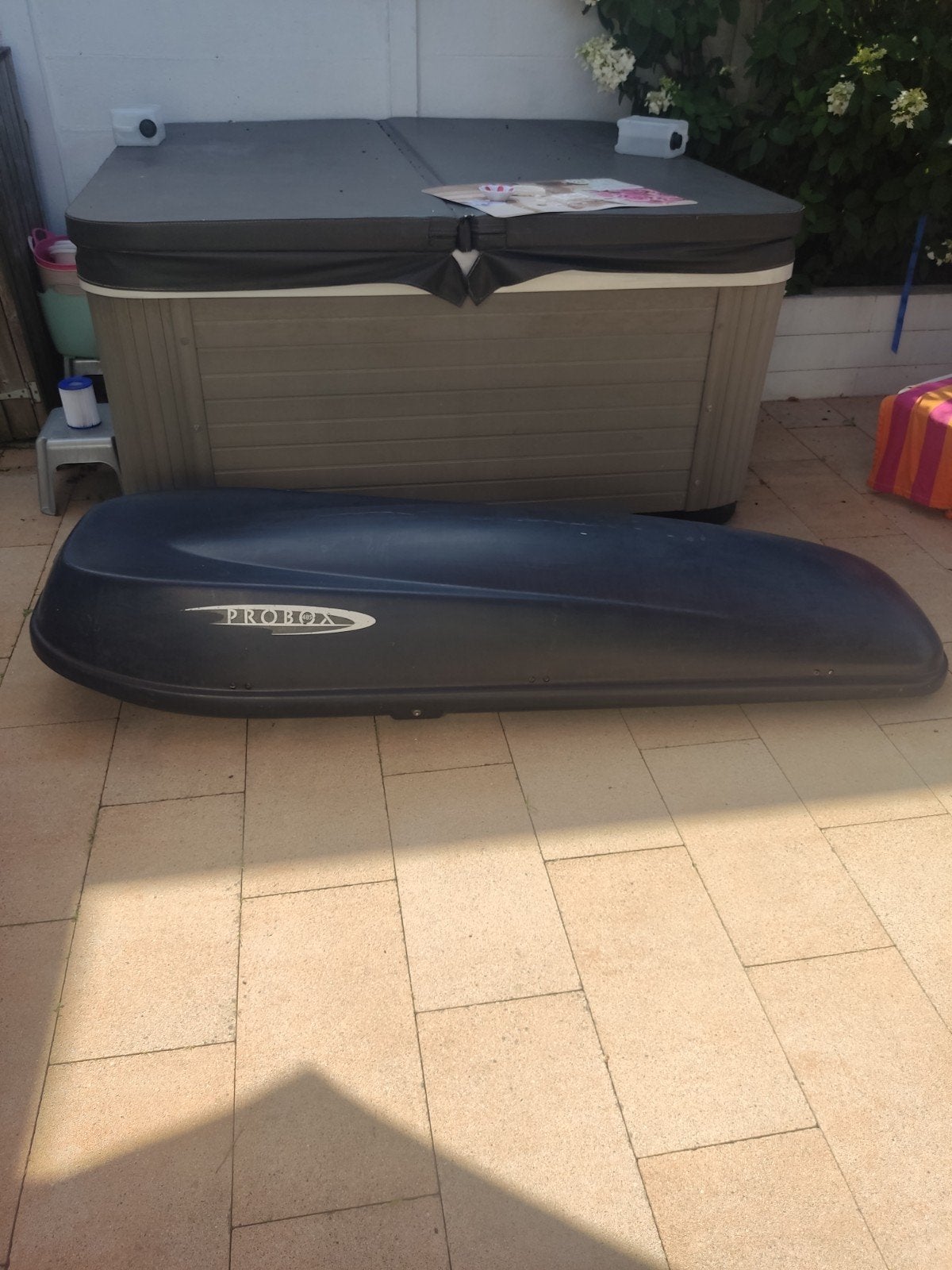 Ruime grote Dakkoffer Probox Hapro 485, Ophalen