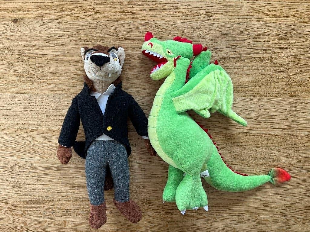 Efteling knuffels Grote boze wolf en draak – sprookjesbos, Verzamelen, Efteling, Verzenden, Zo goed als nieuw, Overige typen
