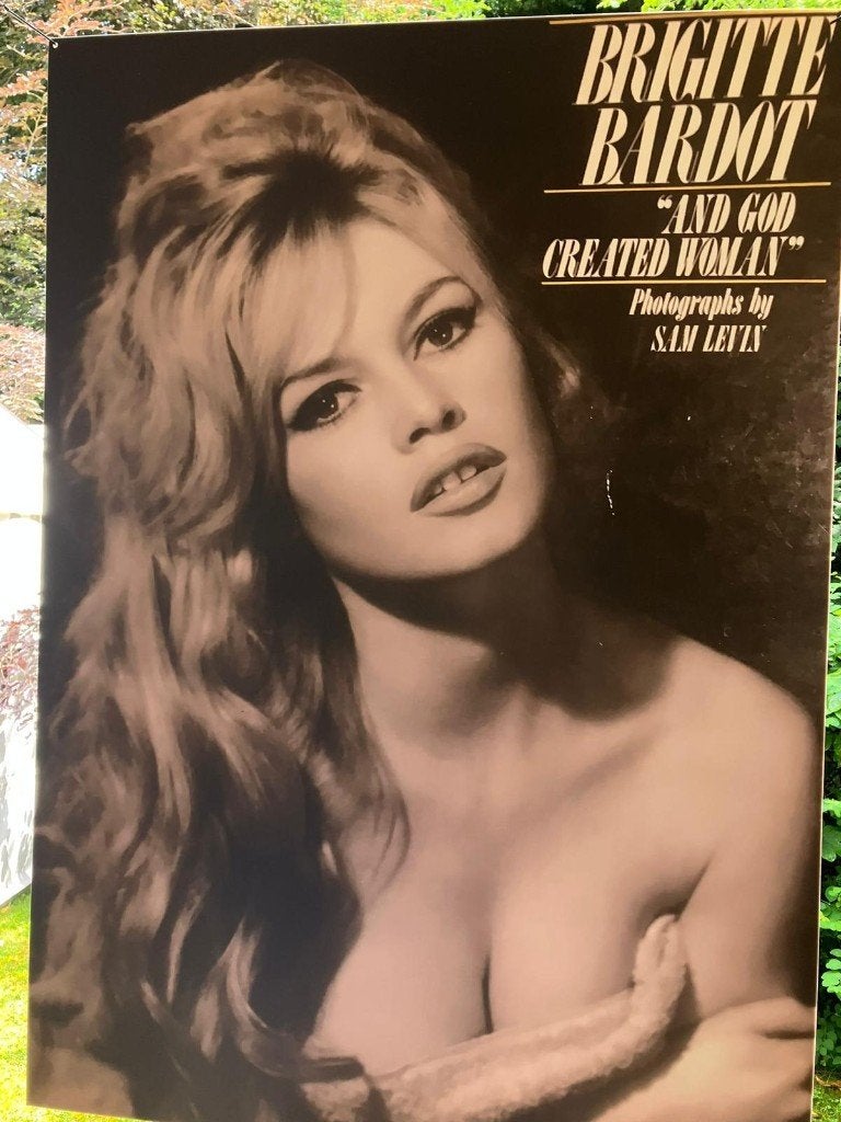 Grote posters Brigitte Bardot Afmetingen 125 x 173 cm., Ophalen, Rechthoekig Staand, Deurposter of groter, Zo goed als nieuw