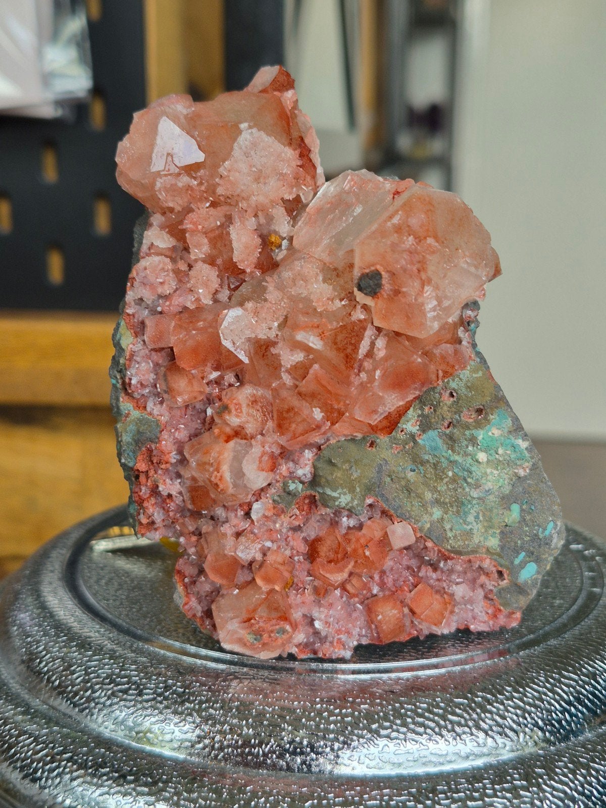 Apofyliet met rode stilbiet, Verzamelen, Mineralen en Fossielen, Ophalen of Verzenden