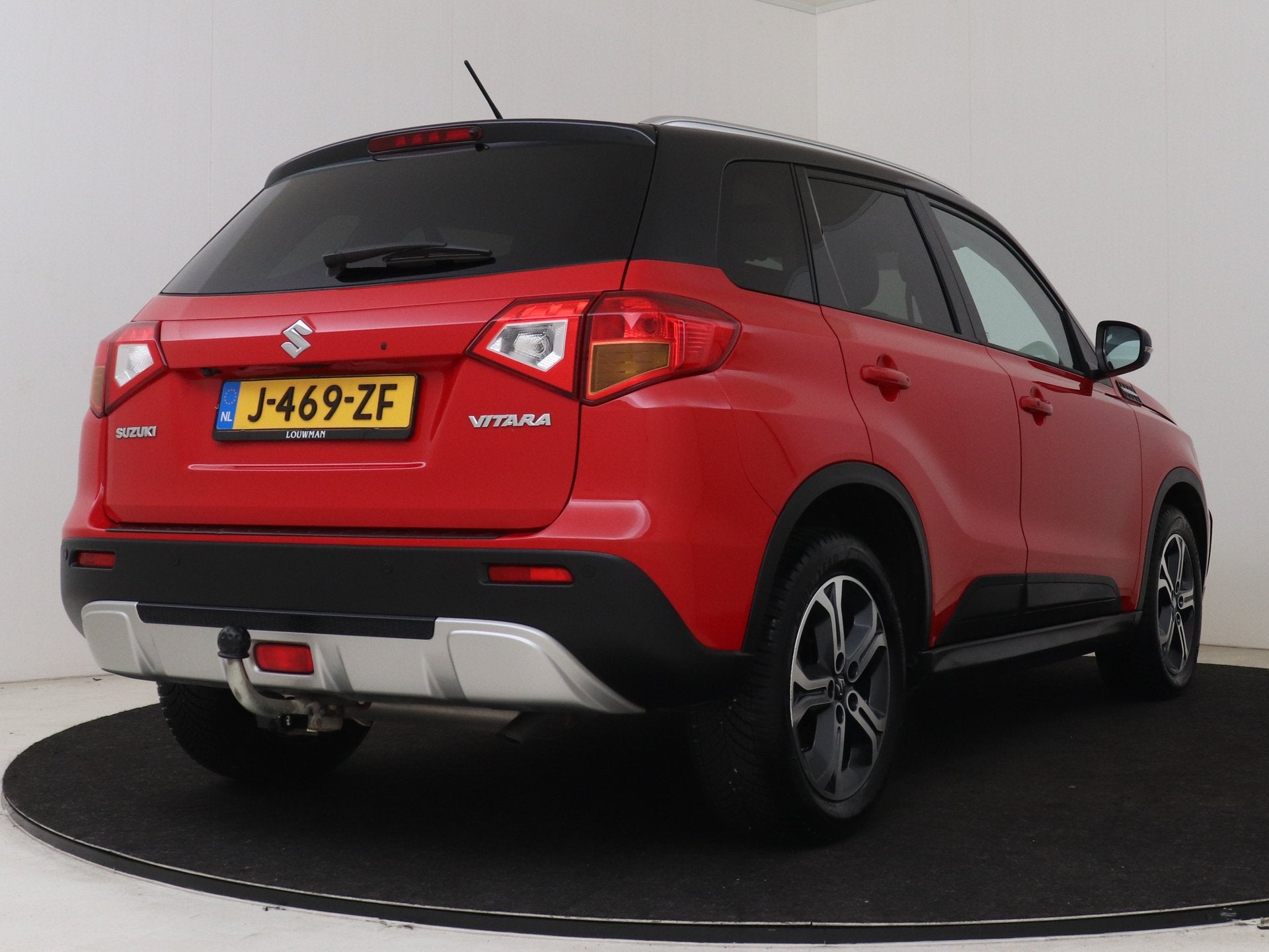 Suzuki Vitara 1.6 Exclusive Panoramadak | dodehoekdetectie |, Auto's, Gebruikt, Euro 6, 4 cilinders, 400 kg