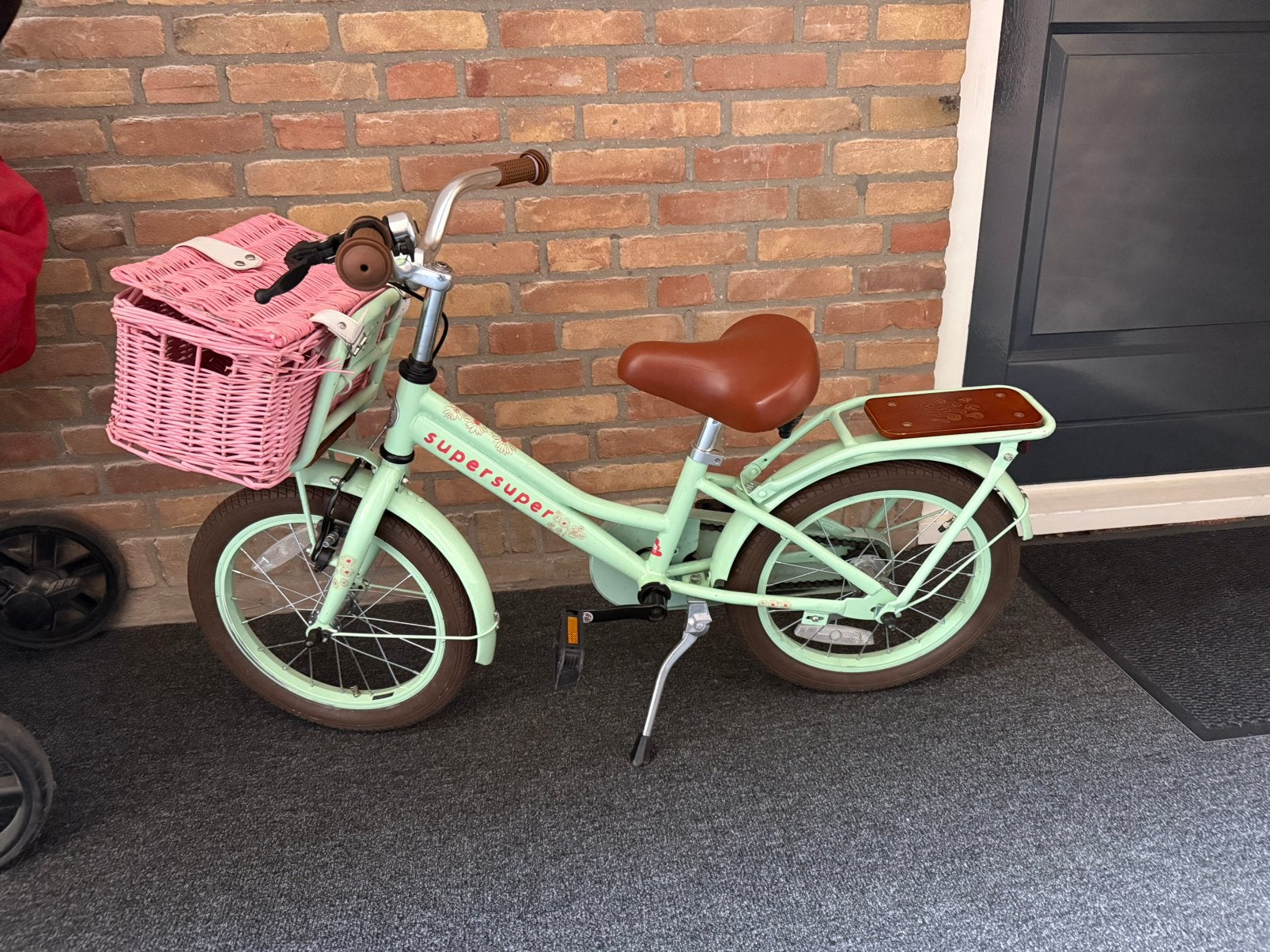 Supersuper fiets 16inch, Fietsen en Brommers, Ophalen, Zo goed als nieuw, 16 inch