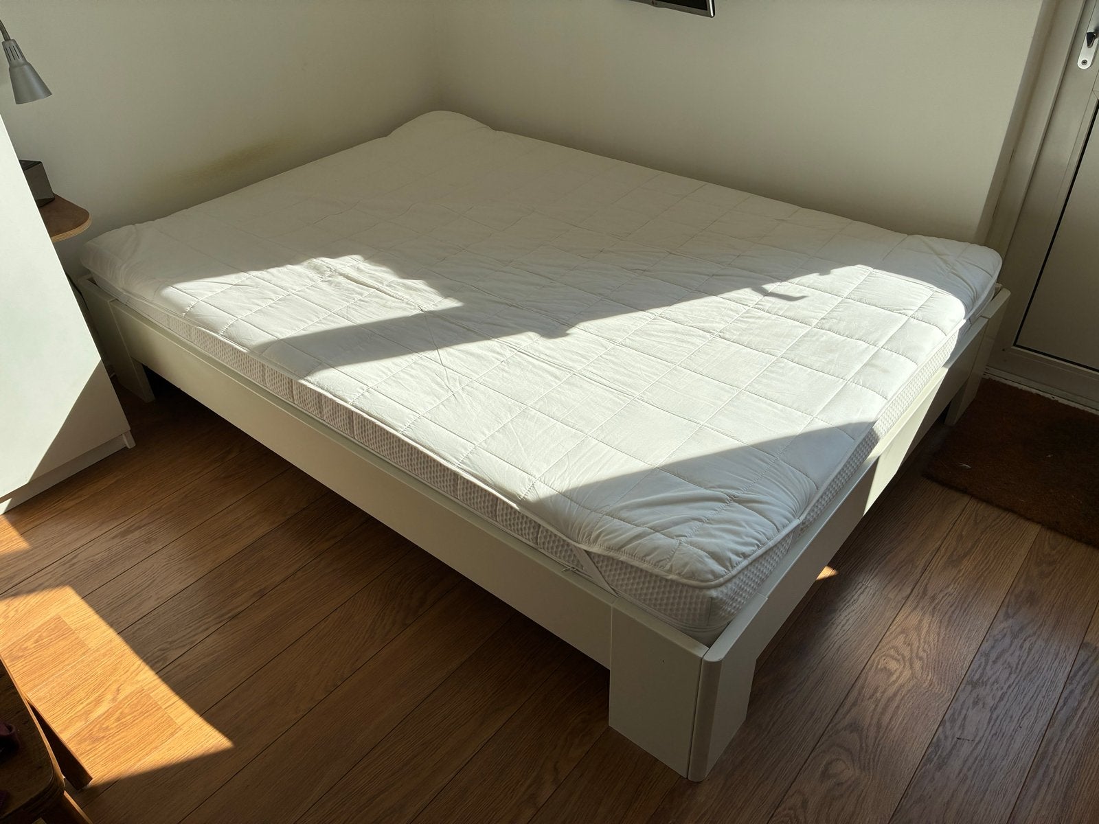 Auping met 140x200, Ophalen, Gebruikt, Wit, Tweepersoons