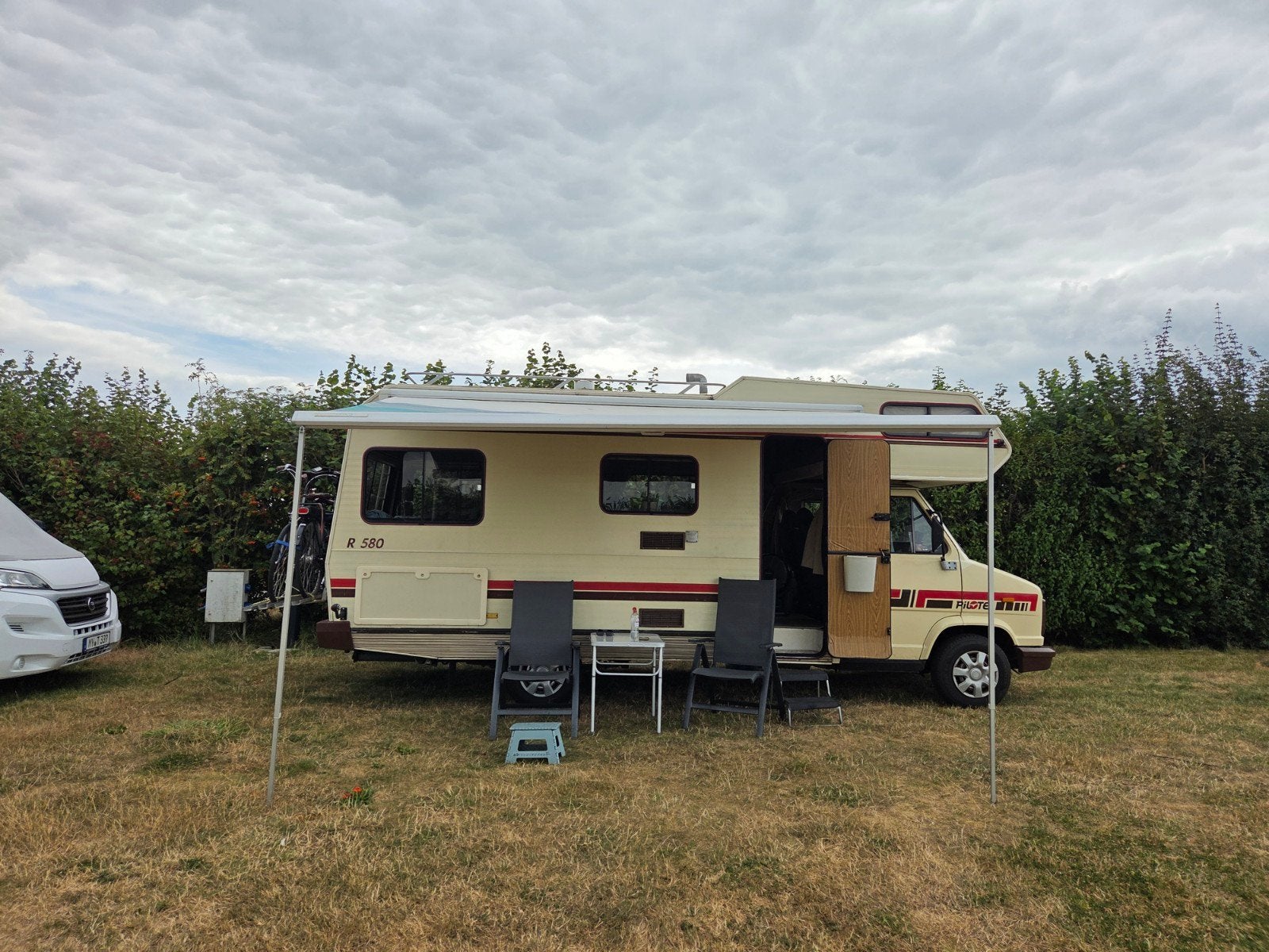 Peugeot Pilote R 580 Alkoof camper, Alkoof, Ringverwarming, Luifel, Pilote