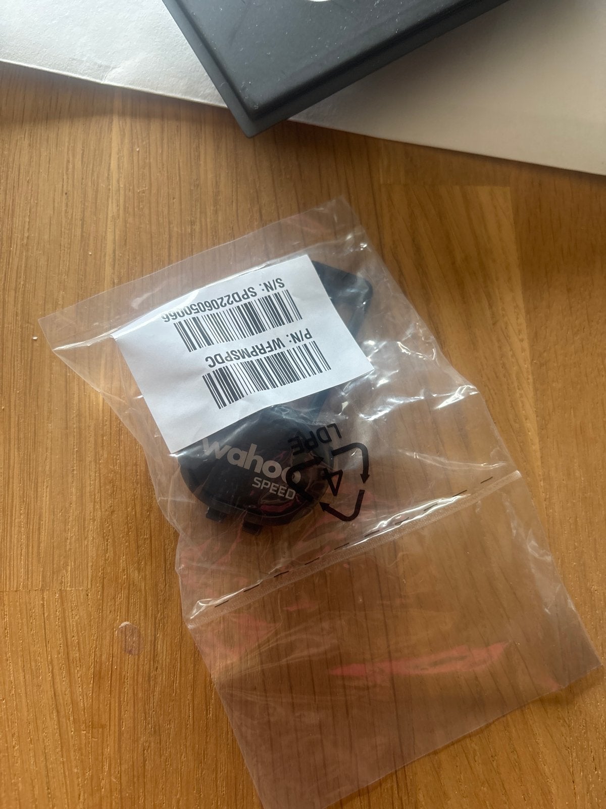 Wahoo Speed Sensor - Nieuw in verpakking, Fietsen en Brommers, Fietsaccessoires | Fietscomputers, Ophalen of Verzenden, Draadloos