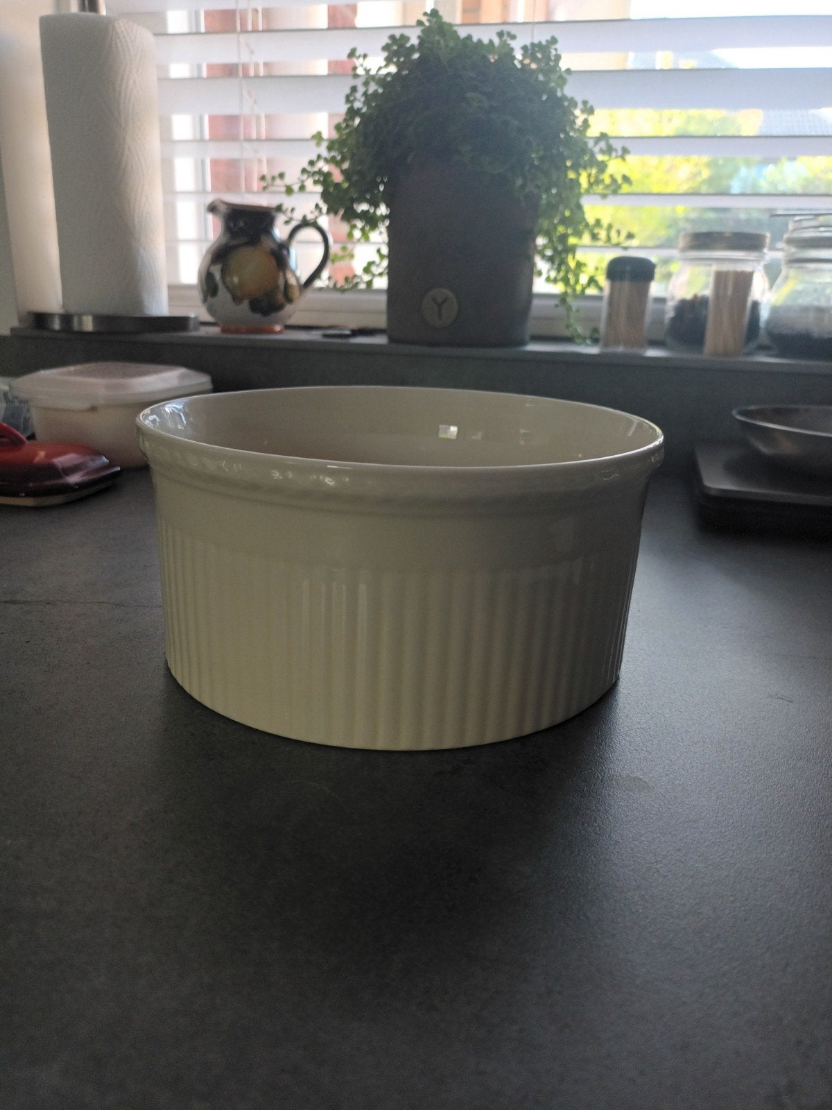Wedgwood Edme Soufflé schaal - Puntgaaf, Overige typen, Ophalen of Verzenden, Zo goed als nieuw, Steen/keramiek