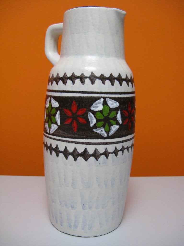 retro vintage vaas met tuit Jasba Keramiek West Germany 70s, Ophalen of Verzenden