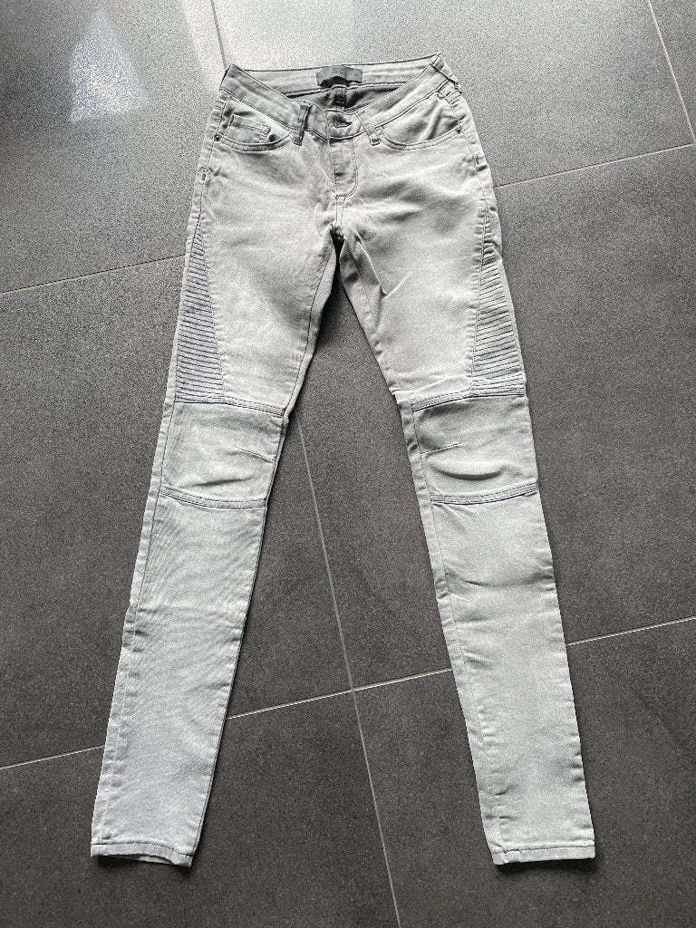 Seven Sisters grijze jeans - W28 (confectie 36), Kleding | Dames, Spijkerbroeken en Jeans, Seven Sisters, Ophalen of Verzenden