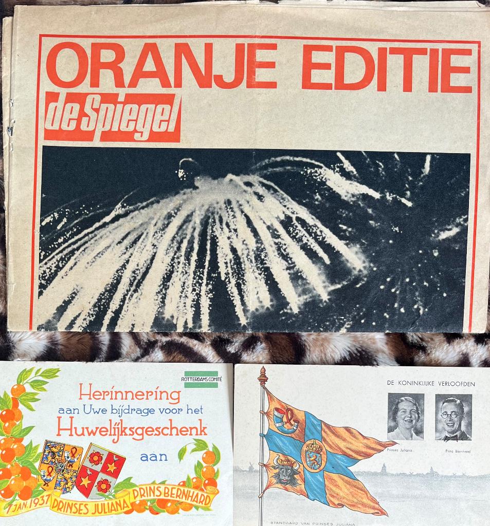 Oranje editie van de Spiegel + twee kaarten koningin Juliana, Ophalen of Verzenden, Gebruikt, Nederland, Kaart, Foto of Prent