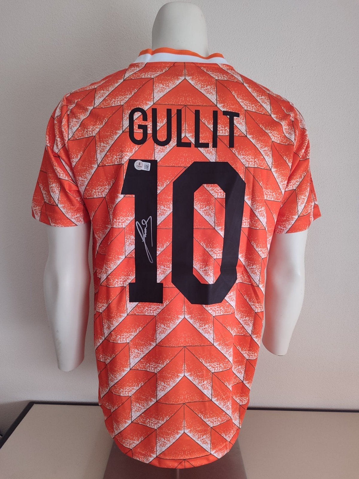 Nederlands elftal 1988 shirt gesigneerd door Gullit +  Becke, Ophalen of Verzenden, Nieuw, Overige binnenlandse clubs, Shirt