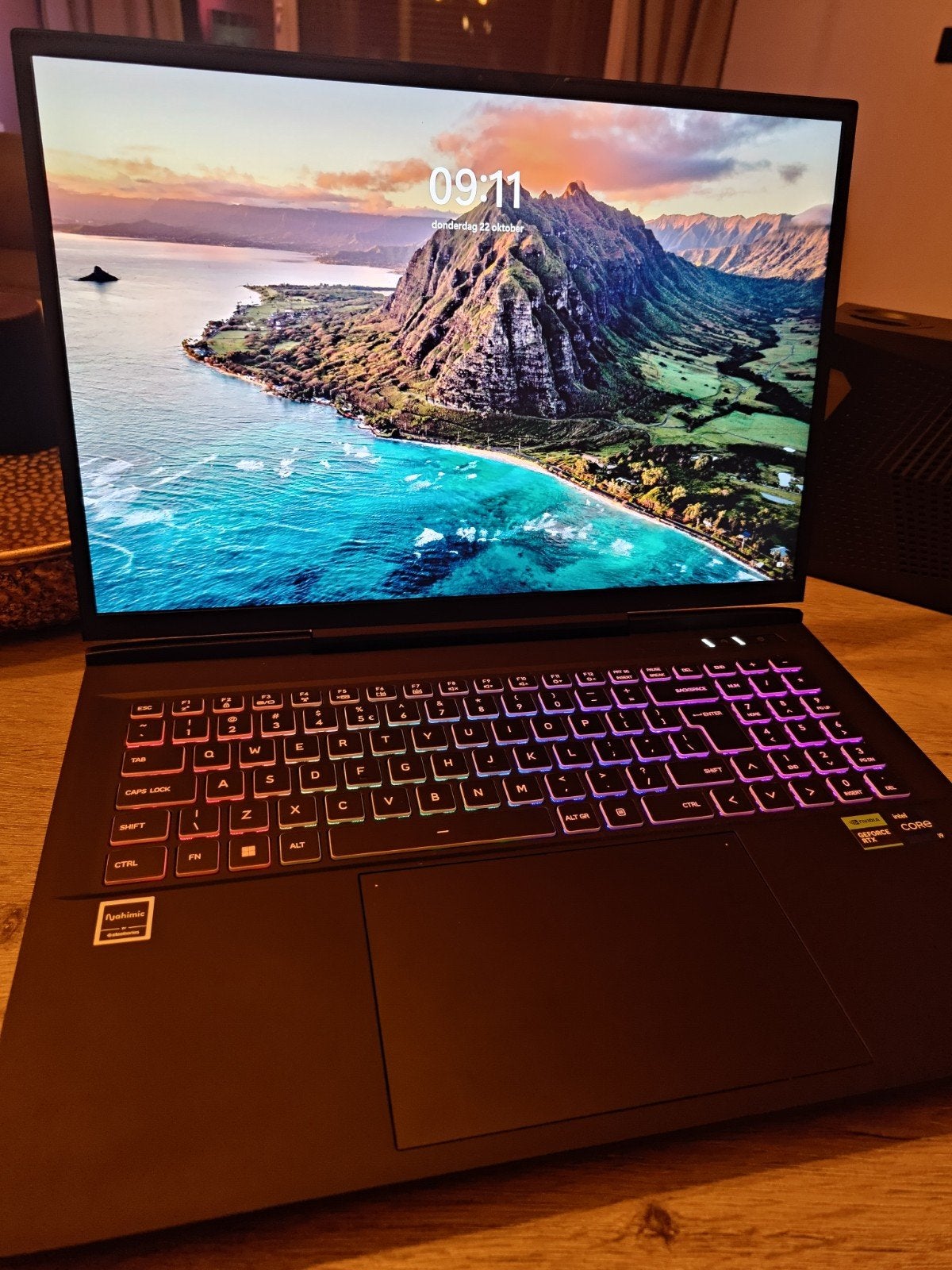 Skikk Niflheim 17 inch 4090 14900hx met waterkoeling, Computers en Software, Ophalen, Zo goed als nieuw, SSD, 17 inch of meer