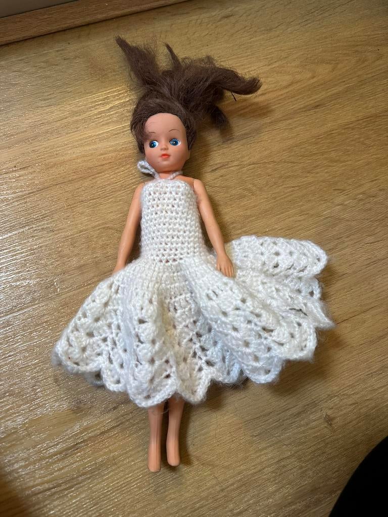 Vintage barbie fleur, Verzamelen, Ophalen of Verzenden, Gebruikt, Kleertjes