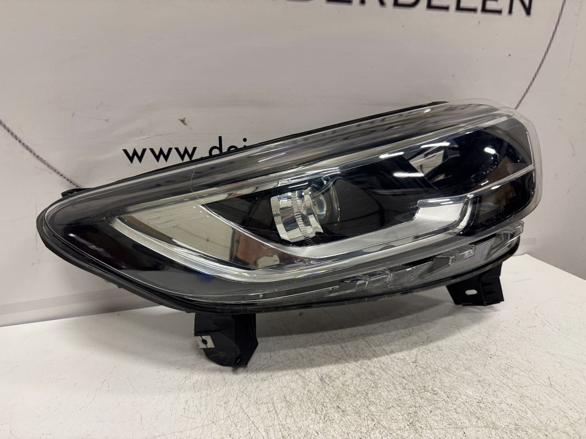 RENAULT KADJAR FULL LED KOPLAMP 260101096R LINKS, Renault Group, Gebruikt, Contact.group@renault.com, Renault