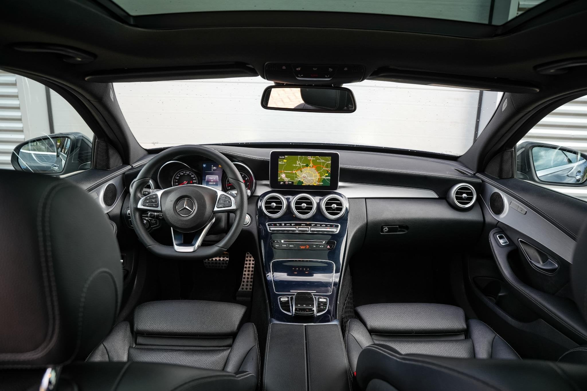 Mercedes-Benz C-klasse 200 Prestige AMG Panoramadak Leer Cam, Automaat, 4 cilinders, 184 pk, Sedan