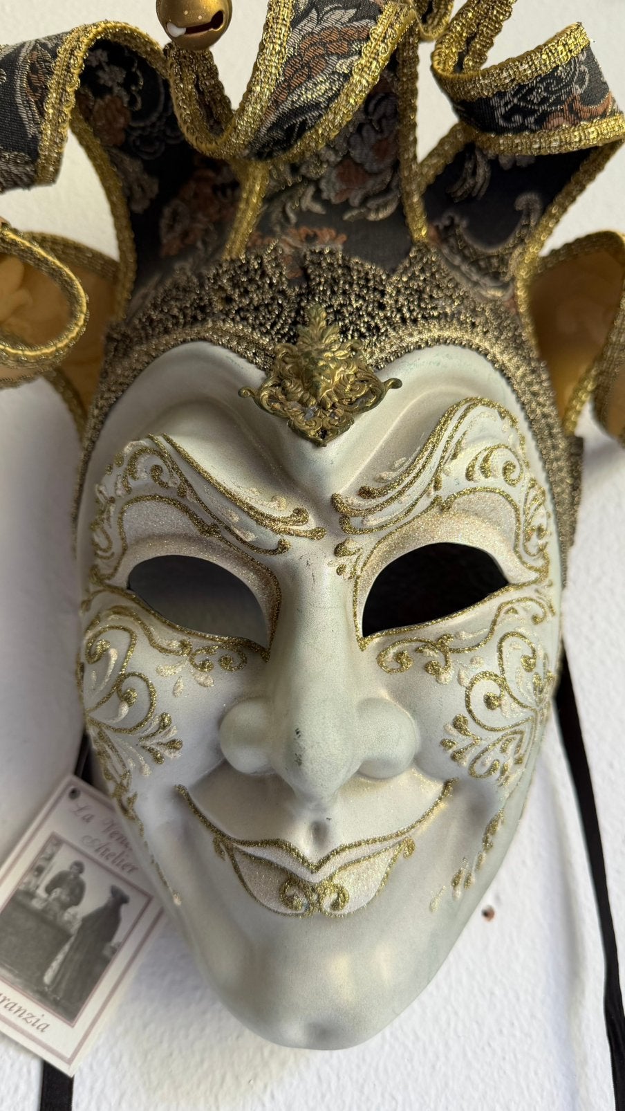Venetiaans masker, Ophalen, Zo goed als nieuw