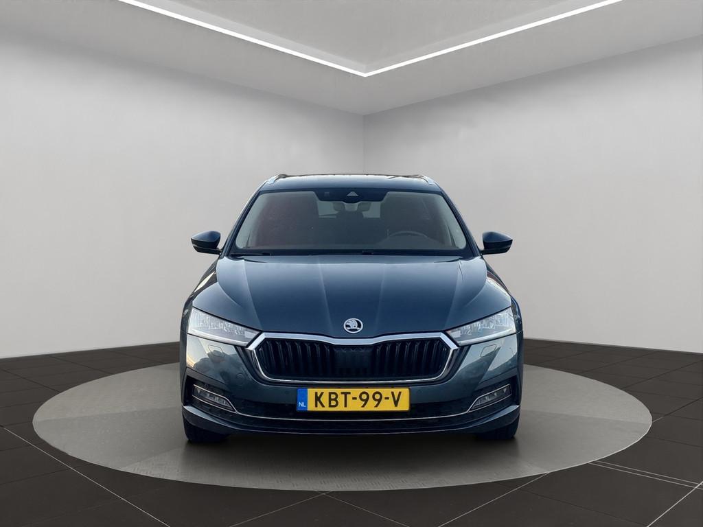 Skoda Octavia Combi 1.0 e-TSI Business FULL LED I NAVIG I CA, Auto's, Stof, Gebruikt, 23 km/l, 1253 kg