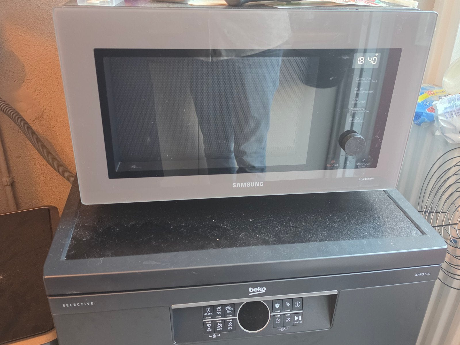 Samsung Combi Magnetron MC32DB - Zo goed als nieuw, Witgoed en Apparatuur, Ophalen, Zo goed als nieuw