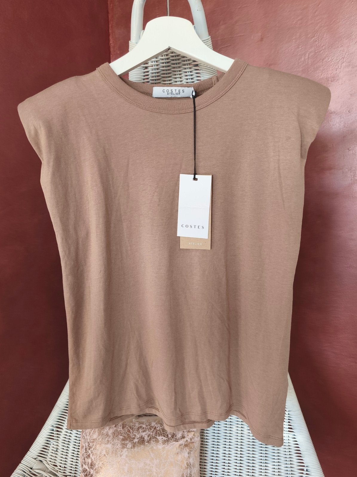 Nieuw - Costes top schoudervulling beige bruin - mt xs, Bruin, Verzenden, Nieuw, Costes