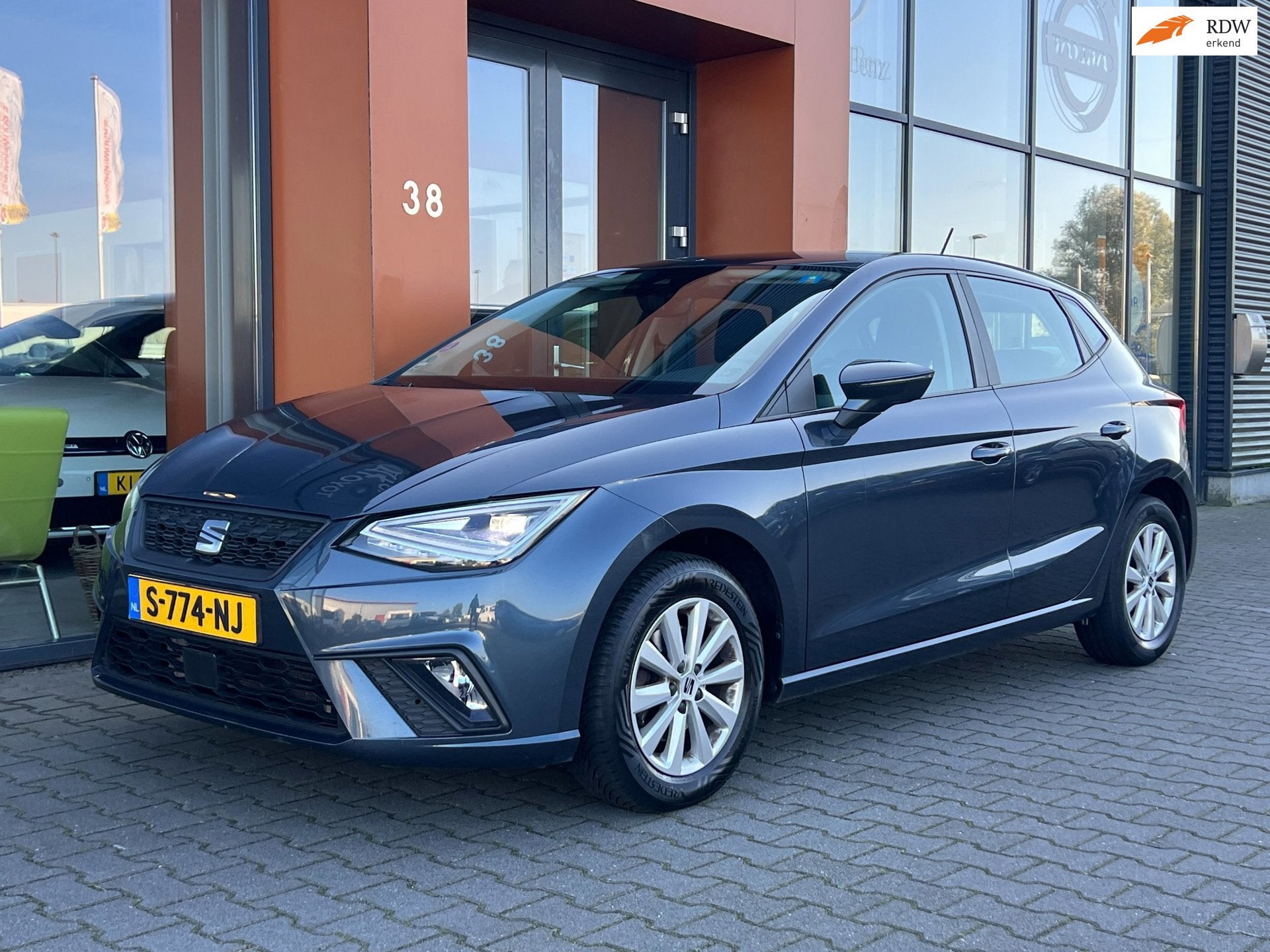 Seat Ibiza 1.0 EcoTSI|Carplay|LED|PDC|Clima|Bluetooth|Cruise, Auto's, Voorwielaandrijving, Euro 6, 580 kg, Ibiza