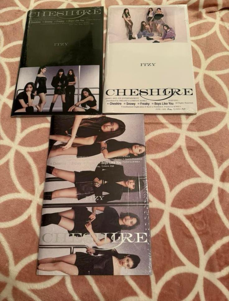 SEALED Itzy Cheshire Album CD, Ophalen of Verzenden, Nieuw, Cd of Plaat