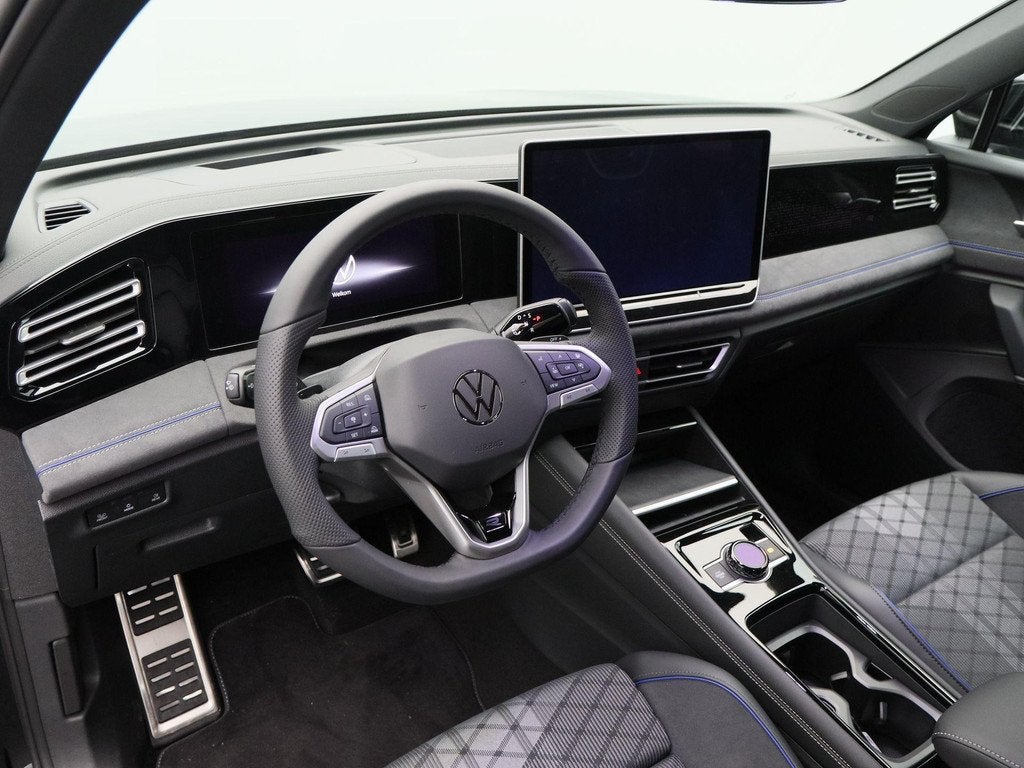 Volkswagen Tiguan R-Line Edition 1.5 eHybrid 272 PK | Trekha, Auto's, Volkswagen, Stof, 1498 cc, 4 cilinders, 2000 kg