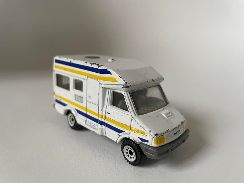 model Iveco Daily camper kampeerauto, wit Siku 3-inch, Ophalen of Verzenden, Gebruikt, Auto, SIKU