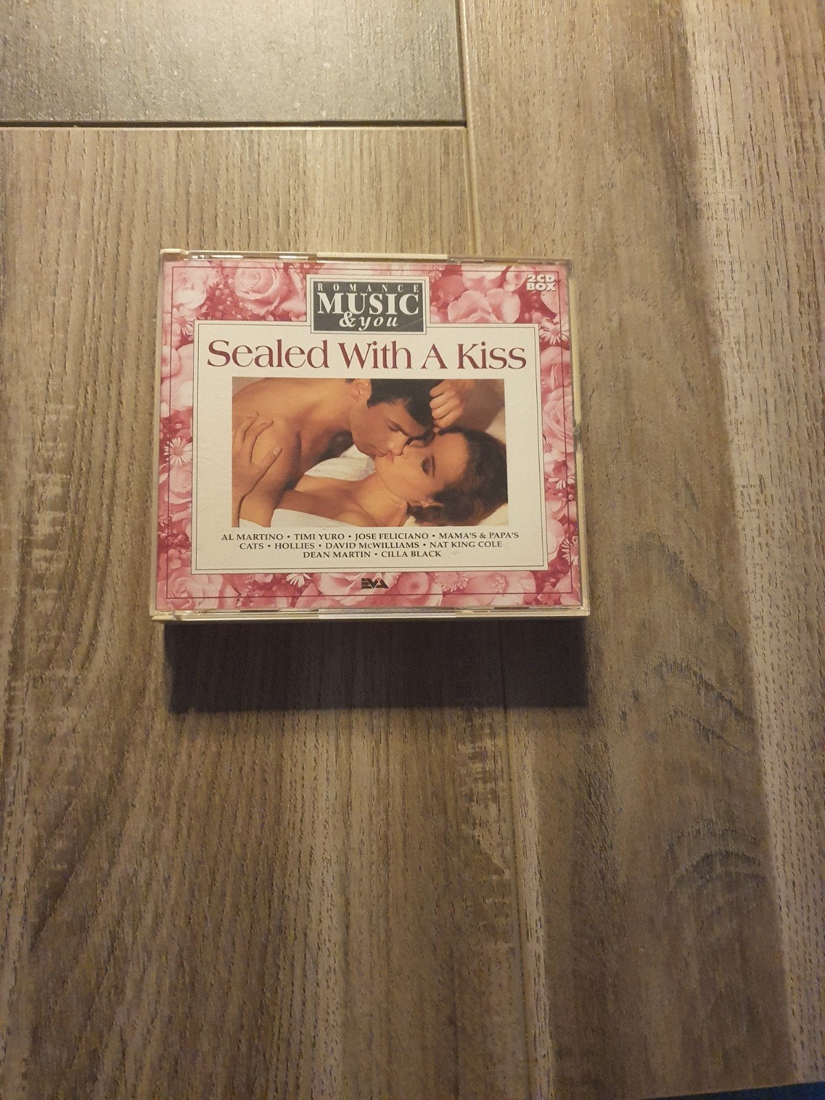 Cd sealed with a kiss, Ophalen of Verzenden, Nieuw in verpakking, Pop