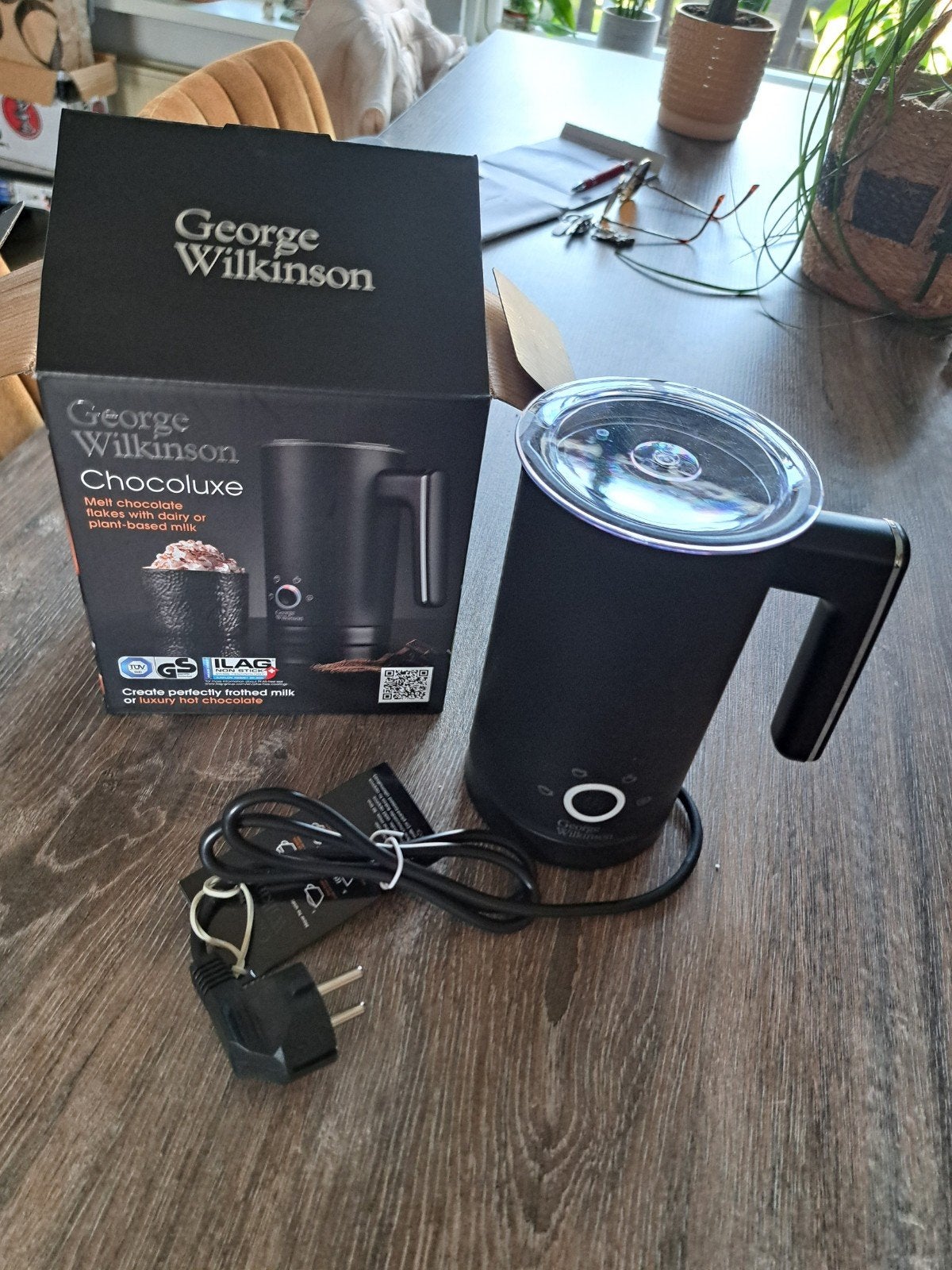 George Wilkinson Chocoluxe Melkopschuimer, Witgoed en Apparatuur, Melkopschuimers, Ophalen, Zo goed als nieuw, Elektrische melkopschuimer