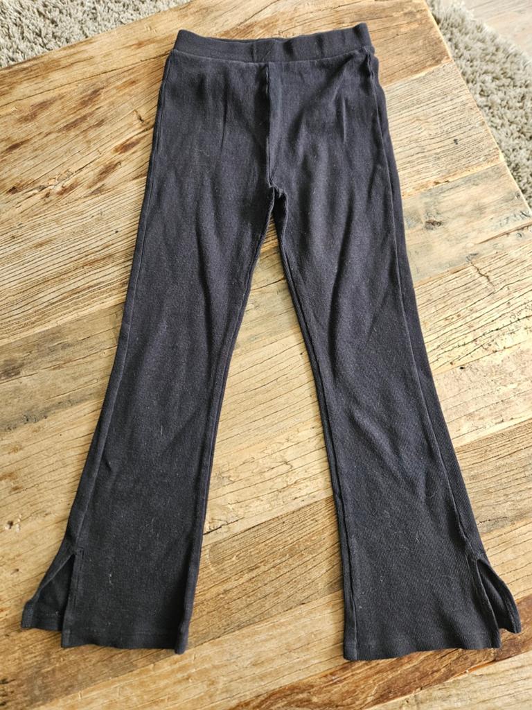 Zwarte flared legging maat 128 met splitjes, Ophalen of Verzenden, Dopodopo, Meisje, Broek