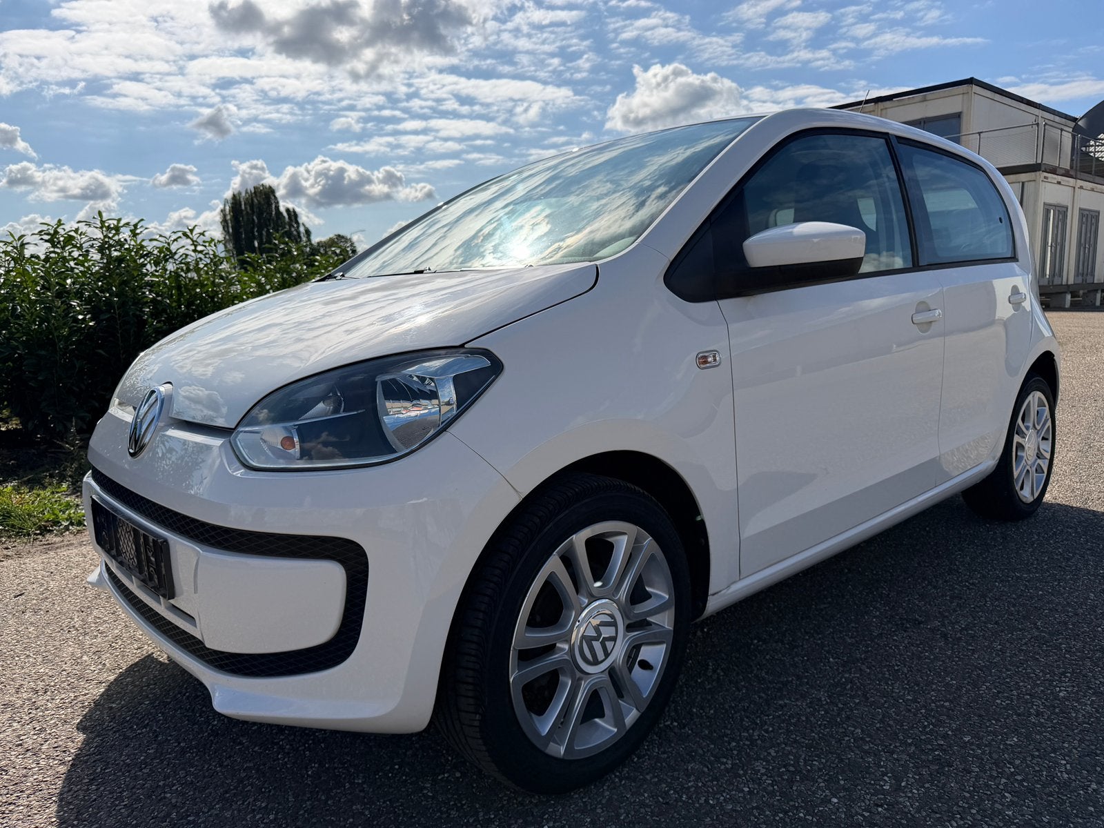 Volkswagen up! 1.0 44KW 5-DRS 2012 wit, Auto's, Voorwielaandrijving, Dealer onderhouden, Stof, Metallic lak