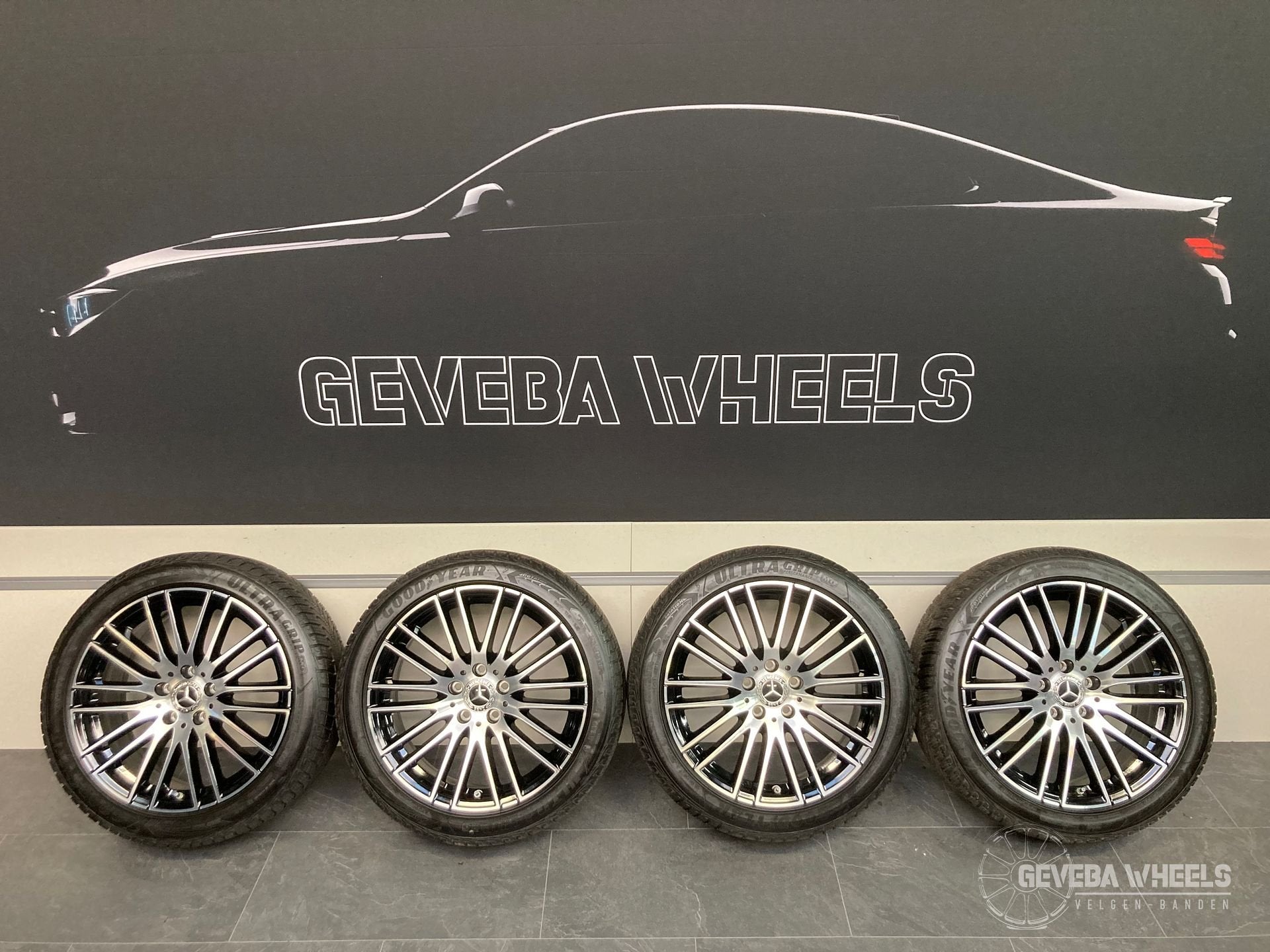 18” originele Mercedes C klasse W206 velgen + winterbanden, Auto-onderdelen, 18 inch, Gebruikt, -, -