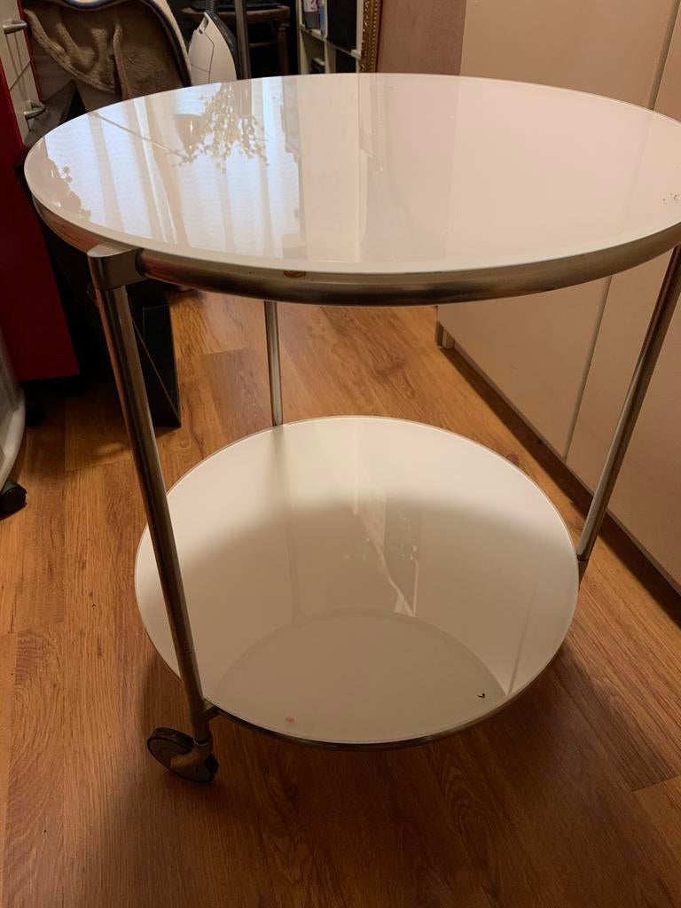 Witte ronde bijzettafel met wieltjes, 45 tot 60 cm, Minder dan 55 cm, Metaal of Aluminium, Rond