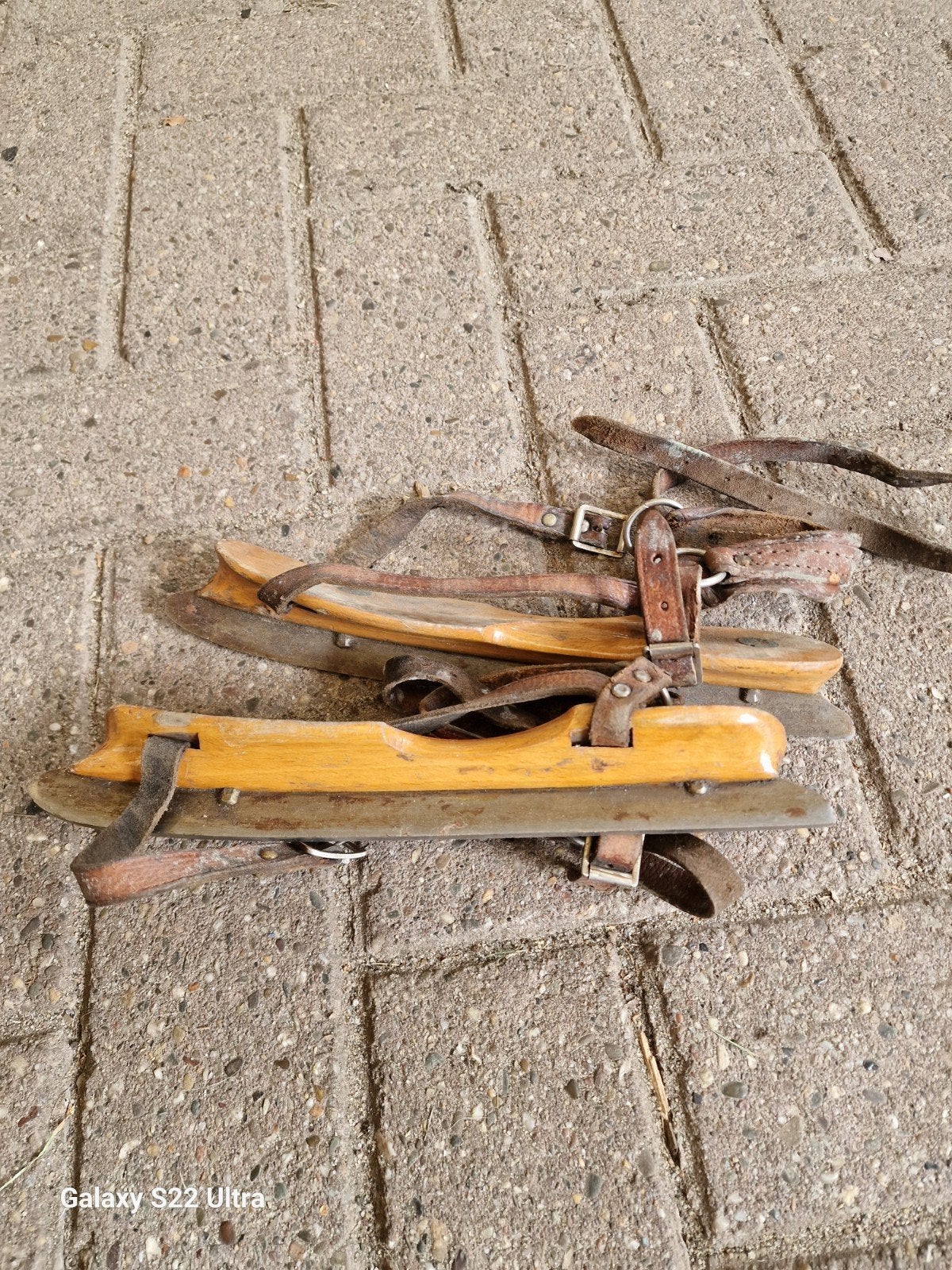 Vintage Friese doorlopers schaatsen met leren banden, Sport en Fitness, Schaatsen, Ophalen of Verzenden, Gebruikt, Friese doorlopers