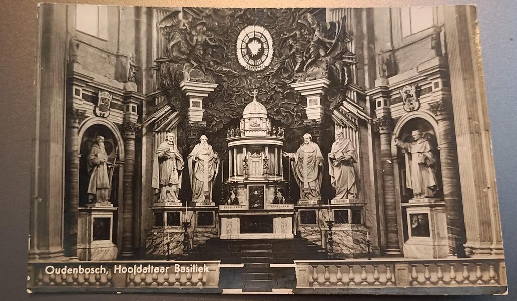 Oudenbosch, hoofdaltaar basiliek 1940, Ophalen of Verzenden, 1920 tot 1940, Gelopen, Noord-Brabant