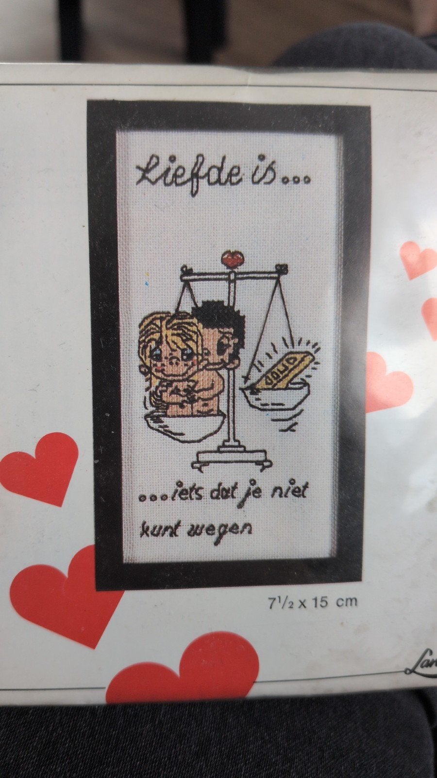 borduren Lanarte Borduurpakket Liefde is... (DMC 33521), Hobby en Vrije tijd, Ophalen of Verzenden, Nieuw, Handborduren, Borduurpakket