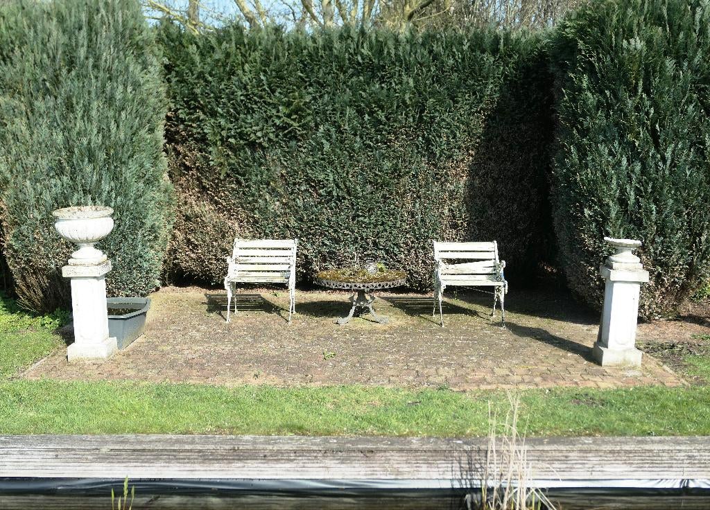 Vier oude gietijzeren tuinstoelen - parkstoelen, Ophalen, Gebruikt, Metaal