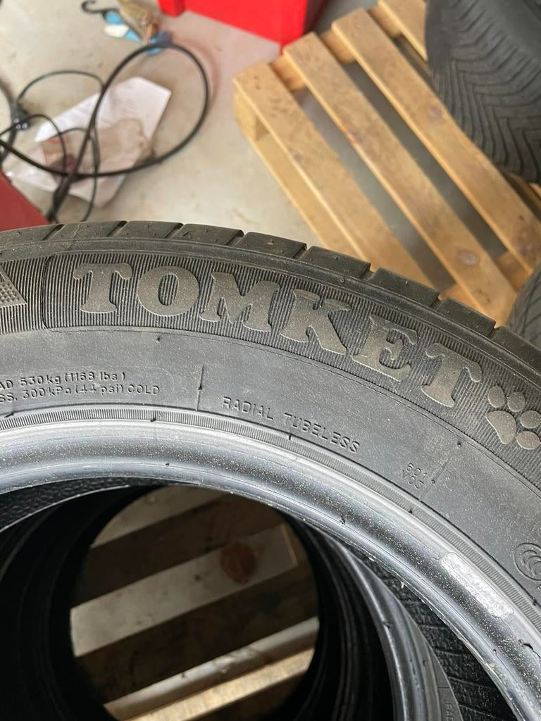 185/65R14, Auto diversen, Ophalen, Zo goed als nieuw