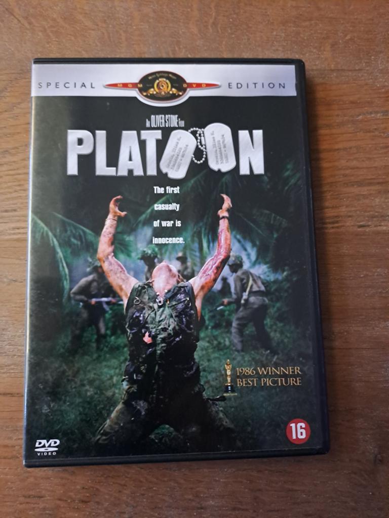 dvd, Platoon Special Edition - Klassieke Oorlogsfilm, Vanaf 16 jaar, Ophalen of Verzenden, Zo goed als nieuw, Oorlog