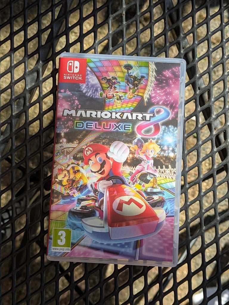 Mario Kart 8 Deluxe, Spelcomputers en Games, Games | Nintendo Switch, Racen en Vliegen, Ophalen of Verzenden, Zo goed als nieuw