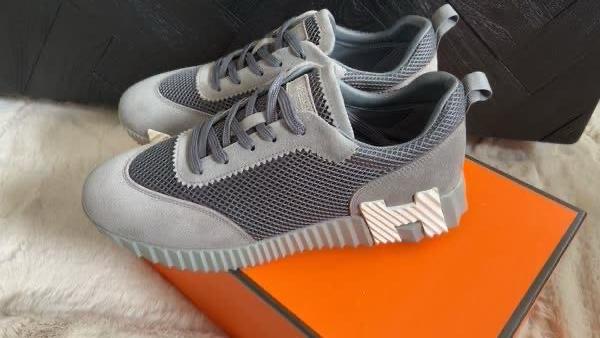 Hermes Bouncing Sneakers, Ophalen of Verzenden, Zo goed als nieuw