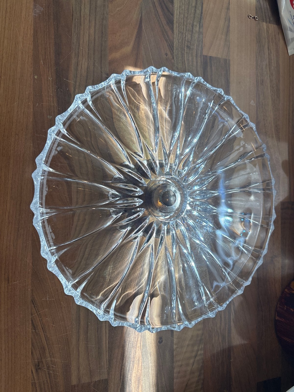 Glazen taartschaal met zilver voet, Ophalen
