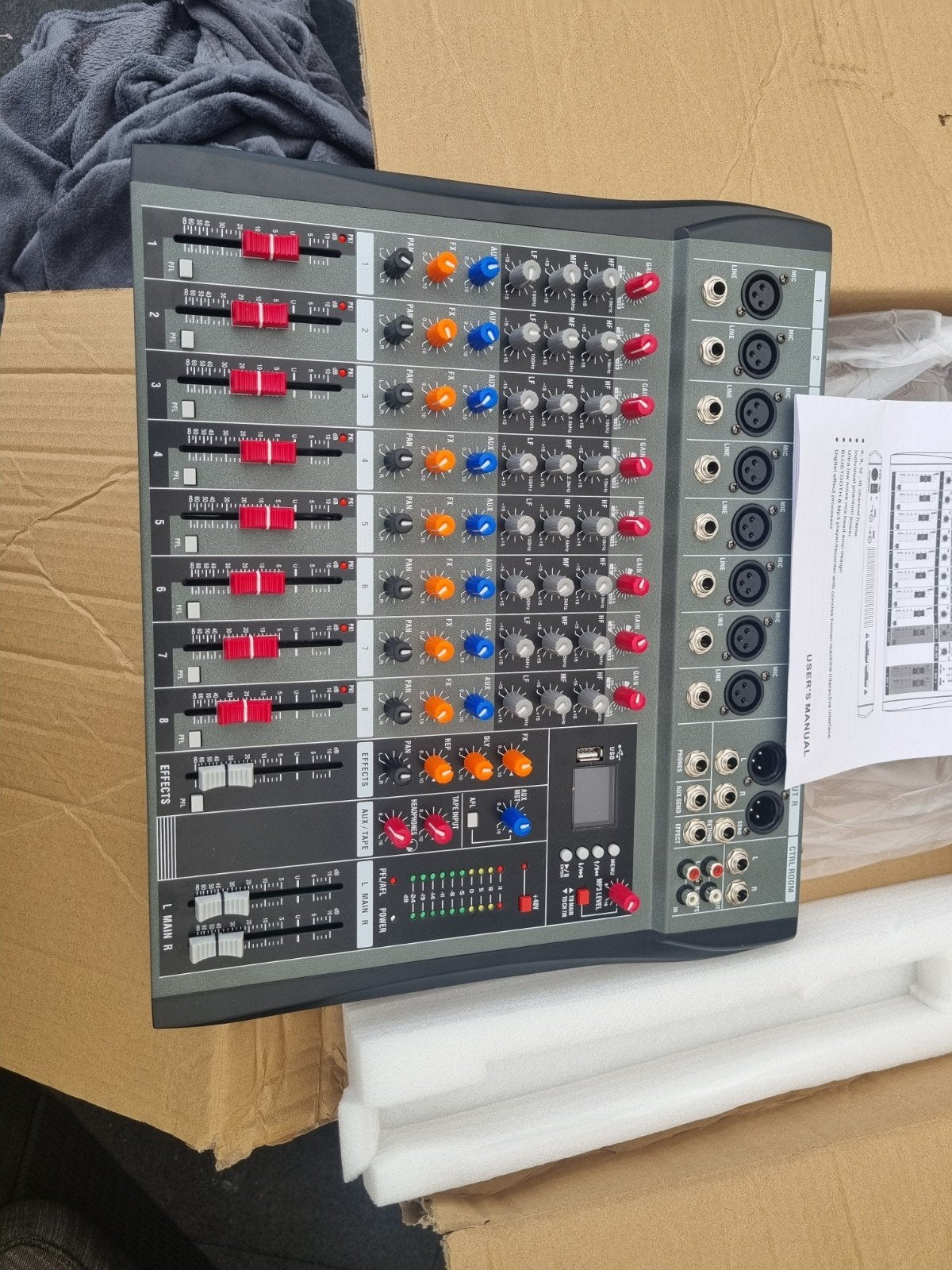 Nieuw Mengpaneel en Versterker Monacor Sta-200D, Ophalen of Verzenden, Nieuw, 5 tot 10 kanalen, Microfooningang
