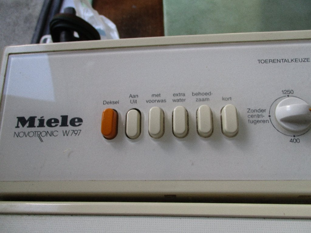 Wasmachine Miele  W 797, Witgoed en Apparatuur, Ophalen, 1200 tot 1600 toeren, Gebruikt, Energieklasse A of zuiniger