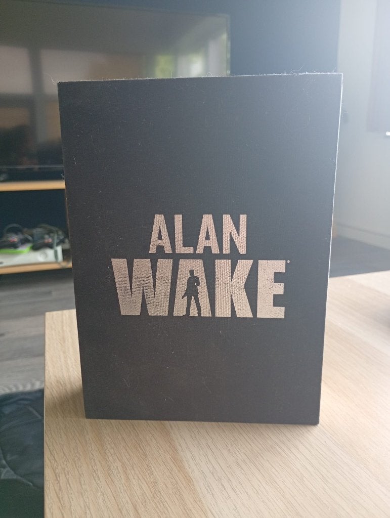 Alan Wake Limited Collector's Edition Xbox 360 Compleet, Spelcomputers en Games, Games | Xbox 360, Zo goed als nieuw, Avontuur en Actie