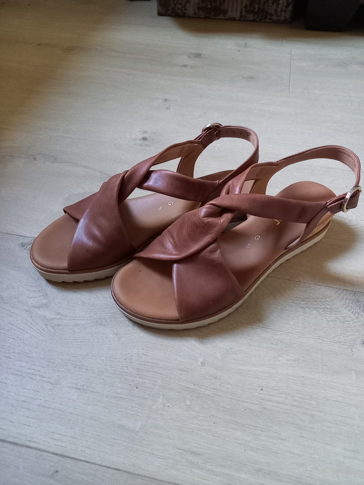 Gabor sandalen cognac mt 38, Kleding | Dames, Schoenen, Bruin, Gabor, Zo goed als nieuw, Sandalen of Muiltjes