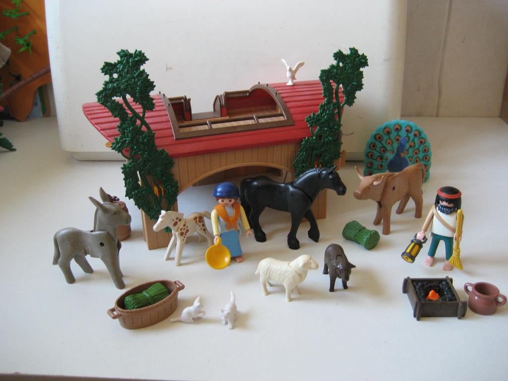 playmobil stal met boer boerin en dieren, Ophalen of Verzenden, Zo goed als nieuw